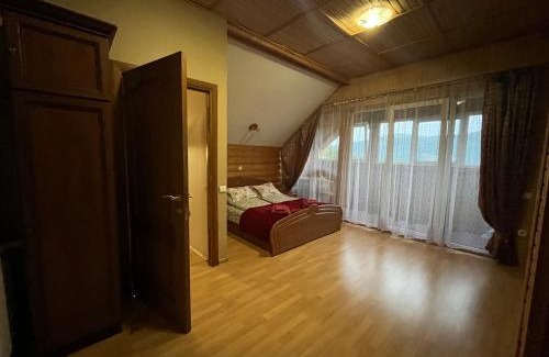 Yaremche Hôtel | "Діброва"