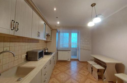 Lutsk Appartement | Квартира Кравчука 11Б, автостанція