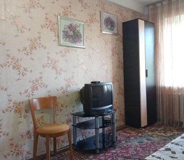 Shevchenkivs'kyi District Appartement | Квартира на Дегтярёвской