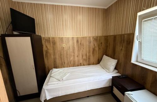 Pirdop Maison | Къща за гости БОНИТА