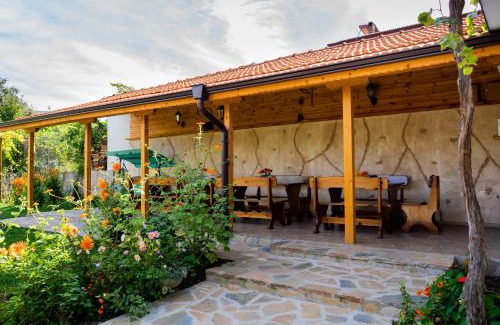 Sapareva Banya Maison | Къща Лиляна