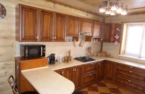 Mykulychyn Maison | Ластівчине гніздо