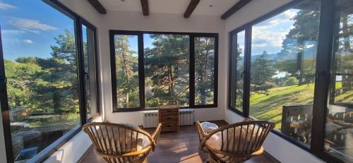 Dospat Maison | Лунен залив