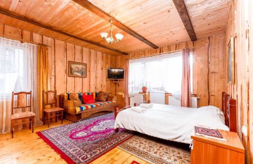 Yaremche Cabine | Лісовий шепіт