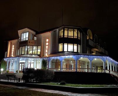 Yuzhnoukrainsk Hôtel | Момент