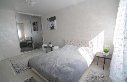 Rivne Appartement | Ніжність