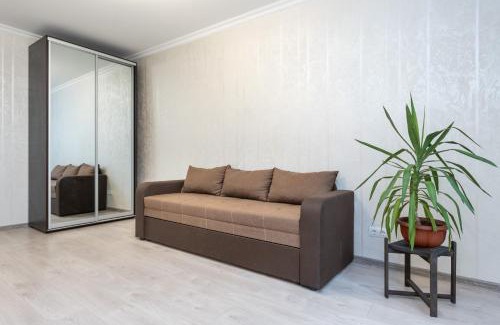 Svyatoshyns'kyi District Appartement | Однокомнатная квартира с евро ремонтом,в тихом дворике.