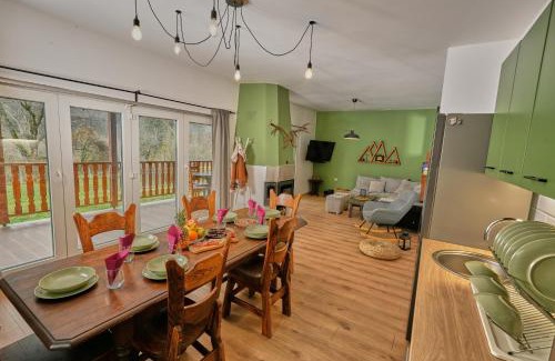 Ribaritsa Maison | Пе́трови Вили
