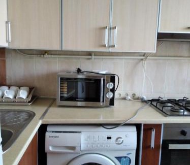 Khmelnitskiy Appartement | ПРОСТОРНАЯ СОЛНЕЧНАЯ ДВУХКОМНАТНАЯ квартира