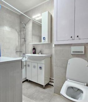 Uralsk Appartement | Просторная 2-комнатная квартира в Центре Уральска