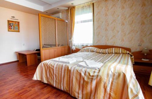 Hisarja Hôtel | Раѝ