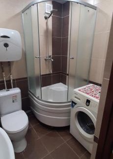 Uralsk Appartement | РЕВОЛЮЦИЯ 1 комн квартира Помесячно