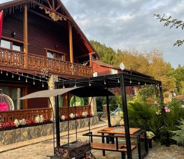 Yaremche Maison | Світанкове Сяйво