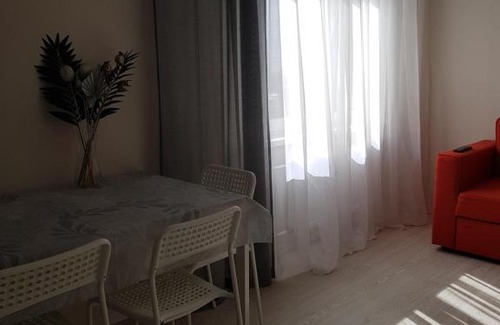 Sovetsky City District Appartement | Семейные апартаменты на Камалеева