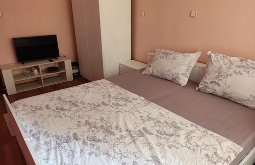 G.K. Bratya Miladinovi Appartement | Стая за гости на град Бургас.