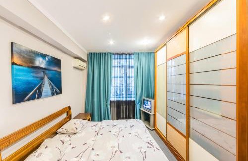 Khreshchatyy Yar Appartement | Трехкомнатная квартира на Крещатике