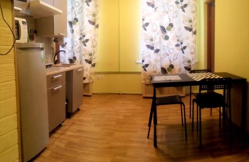 Tsentralny Appartement | У Фонтанного Дома