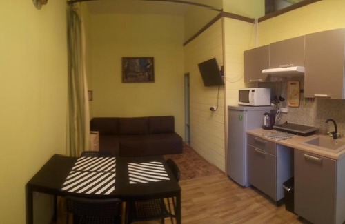 Tsentralny Appartement | У Фонтанного Дома