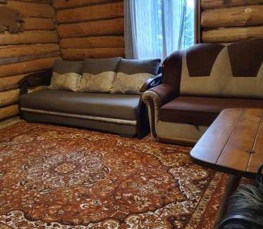 Serednye Maison | Хатина біля потока