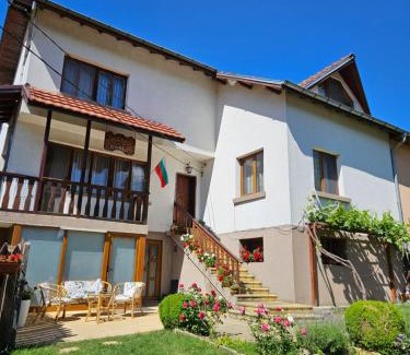 Beli Iskar Maison | Юндовата къща