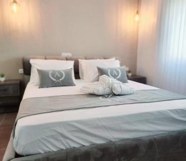 Bruchim Qela' Alon Maison | אגם בטבע