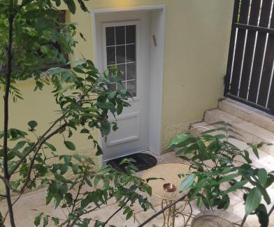 Ma'alot - Tarshiha Appartement | אחת ויחידה - One & Only
