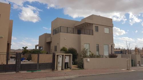 Yeruham Appartement | בית בלב מדבר little house in the desert