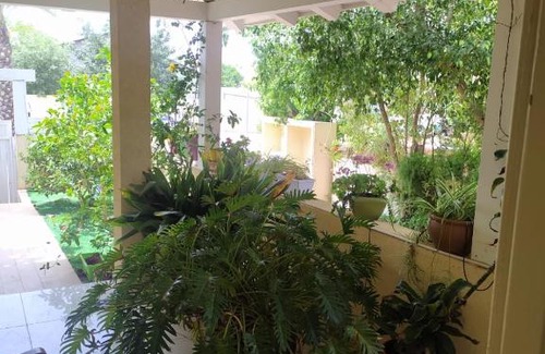 Gedera Chalet De Ski | בקתה פרטית מקסימה בלב המושבה