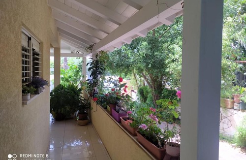 Gedera Chalet De Ski | בקתה פרטית מקסימה בלב המושבה
