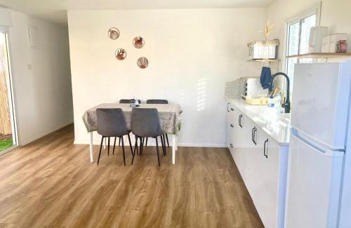 Giv'at Yo'av Appartement | בקתה 512- אירוח בדרום הגולן