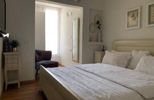 Diamond Exchange District Appartement | דירה מהממת ברמת גן