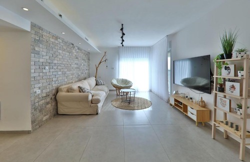 Kiryat Yam Appartement | דירות קו ראשון לחוף - Apartments First line to the Beach