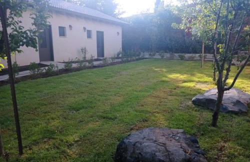 Rishon LeTsiyon Maison | דצ'א - Дача - Dacha