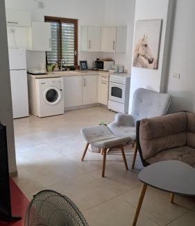 Idmit Maison | הבית של יולי