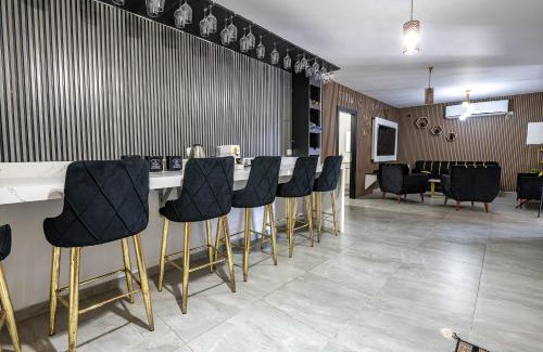 Rameh Appartement | וילה קריסטל - וילות מדהימות עם בריכות פרטיות, ג'קוזי וסאונה