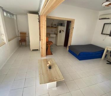 Kiryat Tiv'on Appartement | יחידת דיור בסביבה ירוקה ושקטה בצמוד למכללת אורנים