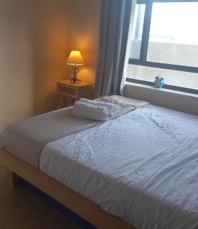 Petah Tikva Appartement | ים ומדבר