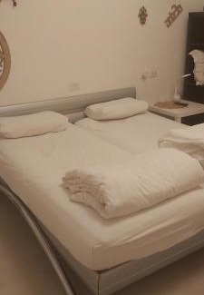 Tirat HaCarmel Maison | נקודות ריפוי