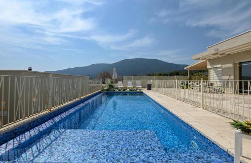 Safsufa Appartement | סוויטות Peak - סוויטות מדהימות עם בריכה במתחם