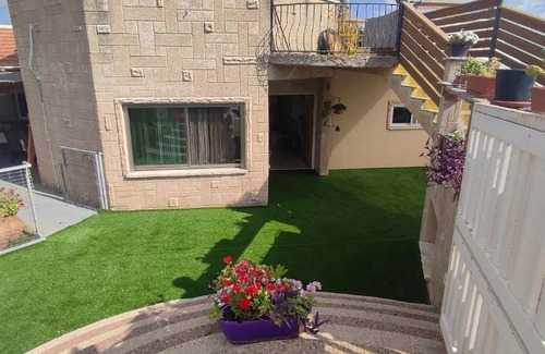 Shlomi Maison | על גג העולם דירת אירוח