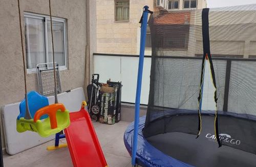 Tiberias Appartement | פנטאהוז 7 חדרים עם בריכה ונוף מטריף בטבריה קרית שמואל