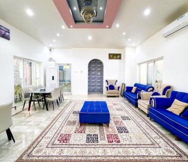 Seeb Maison | أستراحة الرأسيات