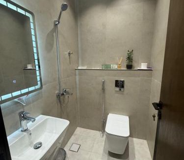 As Salamah Appartement | أكابر