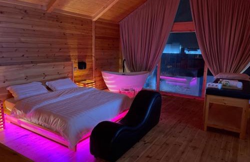 Dhahban Chalet De Ski | أكواخ البحيرات