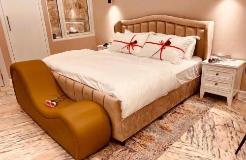 Buraydah Chalet De Ski | الأجنحة الرخامية فندقية