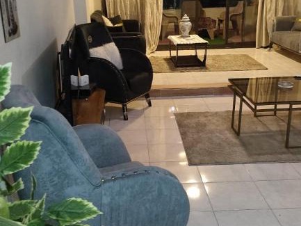 Al Duqqi Appartement | الدقى ميدان المساحه أمام فندق سفير