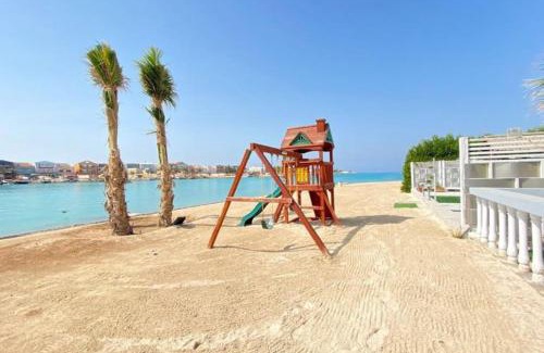 Dhahban Chalet De Ski | درة العروس الشاطئ الذهبي