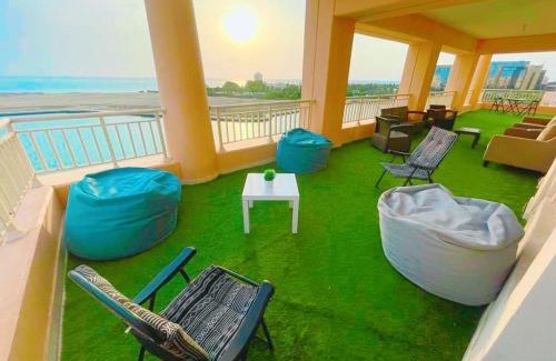 Bay La Sun Appartement | رويال مارينا بانوراما ثلاث غرف Royal Beach family and businesses