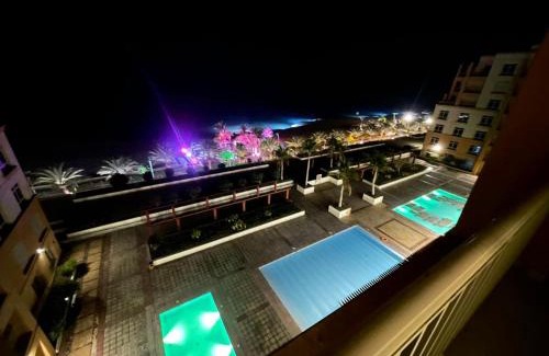 Bay La Sun Appartement | رويال مارينا بانوراما ثلاث غرف Royal Beach family and businesses