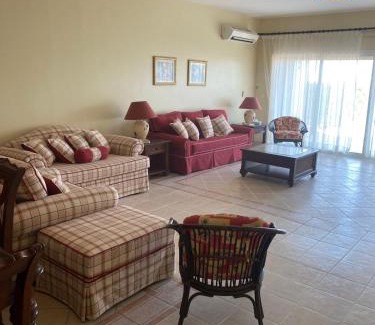 Durrat Al-Arous Chalet De Ski | شالية درة العروس